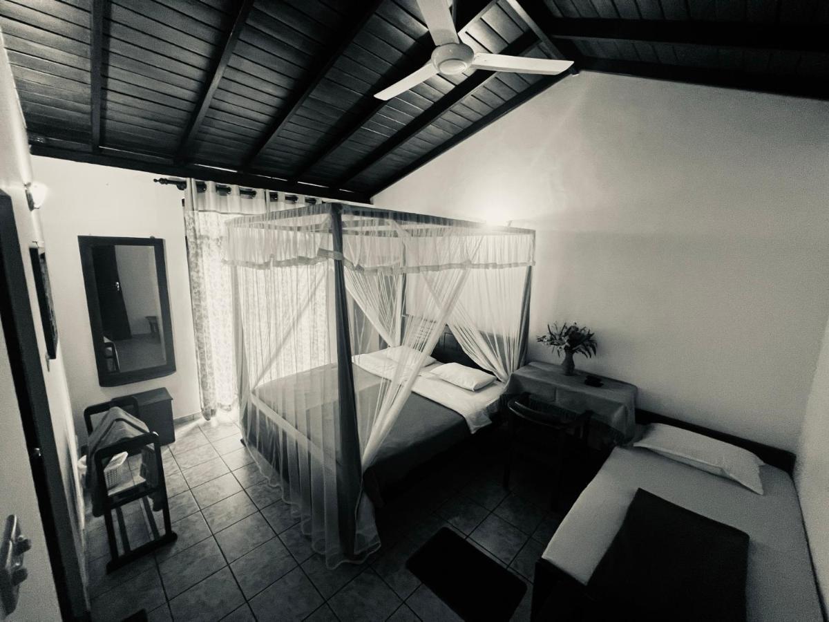 Ambiente Guest House Ella Esterno foto