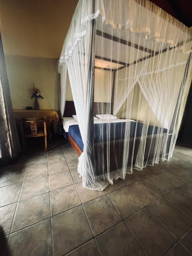 Ambiente Guest House Ella Esterno foto